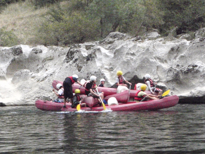 Village Camps International Summer Camp Ard&egrave;che, France 2019-07-26 https://www.villagecamps.com/journals_admin/images/76-35-The race.jpg